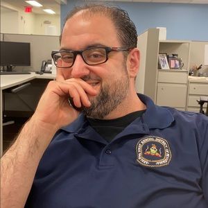 Meet your Posher, Anthony